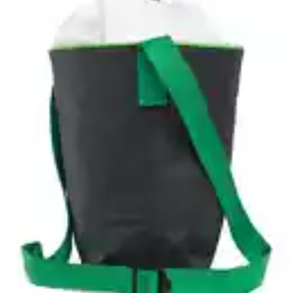 Longchamp Le Pliage Cross Body Bucket Bag - Picture 4 of 6